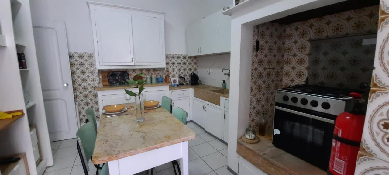 Sunny Terrace Apt, Close To Downtown! 2 Bedroom Flat Lisboa Εξωτερικό φωτογραφία
