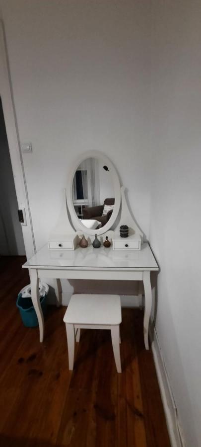 Sunny Terrace Apt, Close To Downtown! 2 Bedroom Flat Lisboa Εξωτερικό φωτογραφία