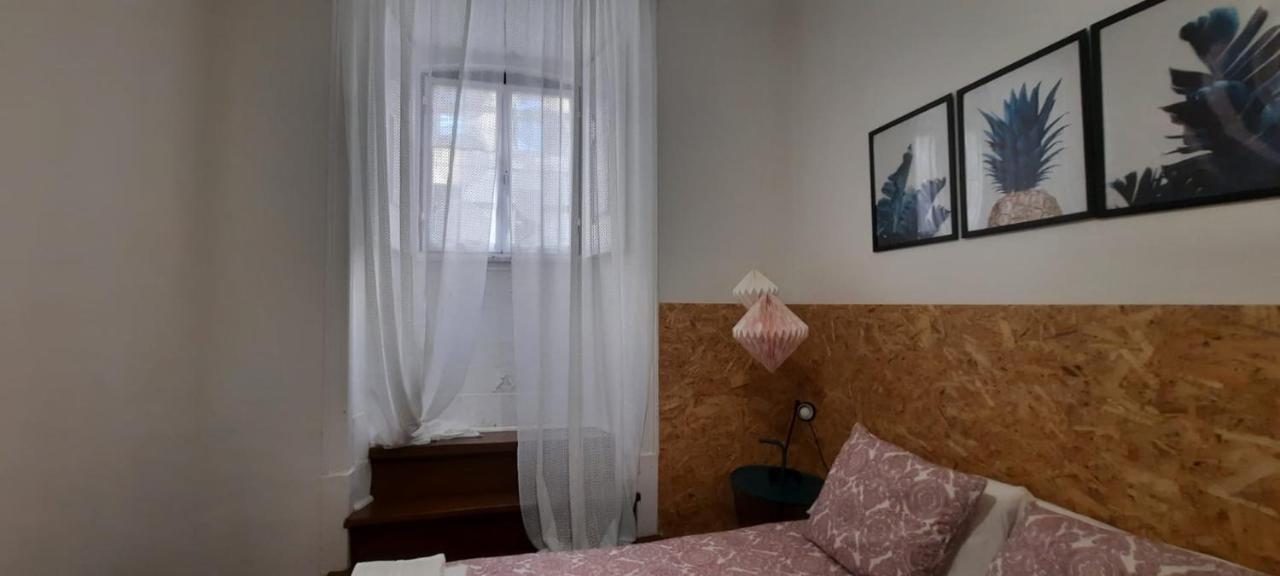 Sunny Terrace Apt, Close To Downtown! 2 Bedroom Flat Lisboa Εξωτερικό φωτογραφία